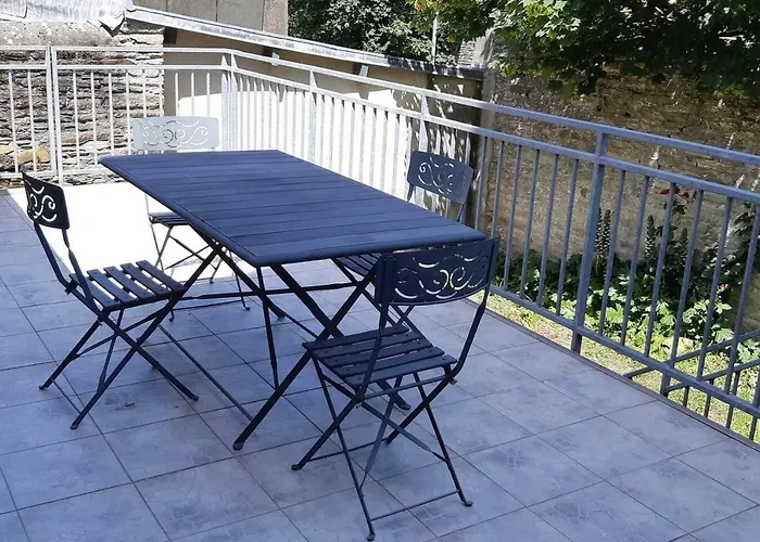 Che F3 Gauche Terrasse Jardin Barbecue Hypercentre Wifi *